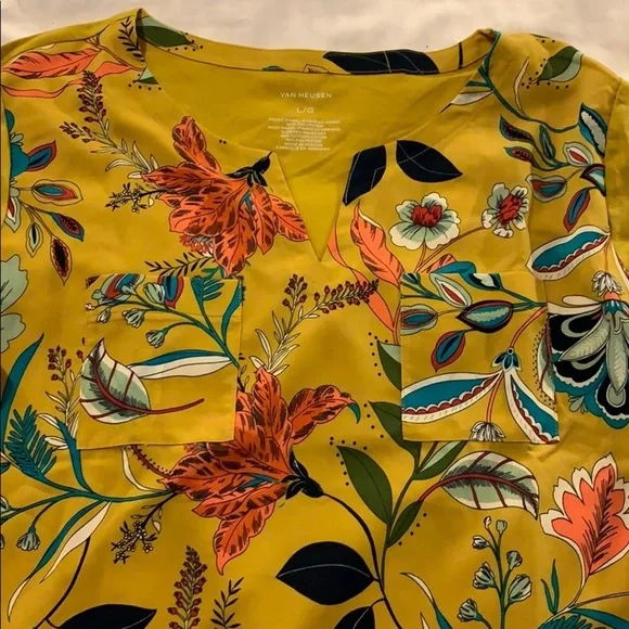 Van Heusen mustard colored print Top - Picture 2 of 5
